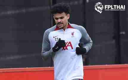 หลุยซ์ ดิอาซ กลับมาซ้อมบนพื้นหญ้าได้แล้ว